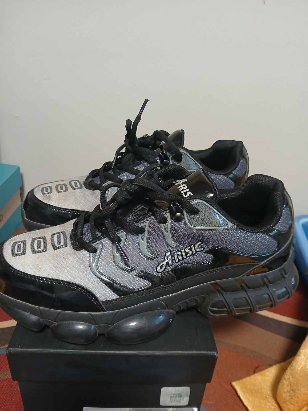 Aris MEN Black and Gray Industrial  Sneakers Size 8